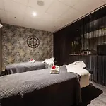 Radisson Hotel Manchester City Centre, A Verified Net Zero Hotel