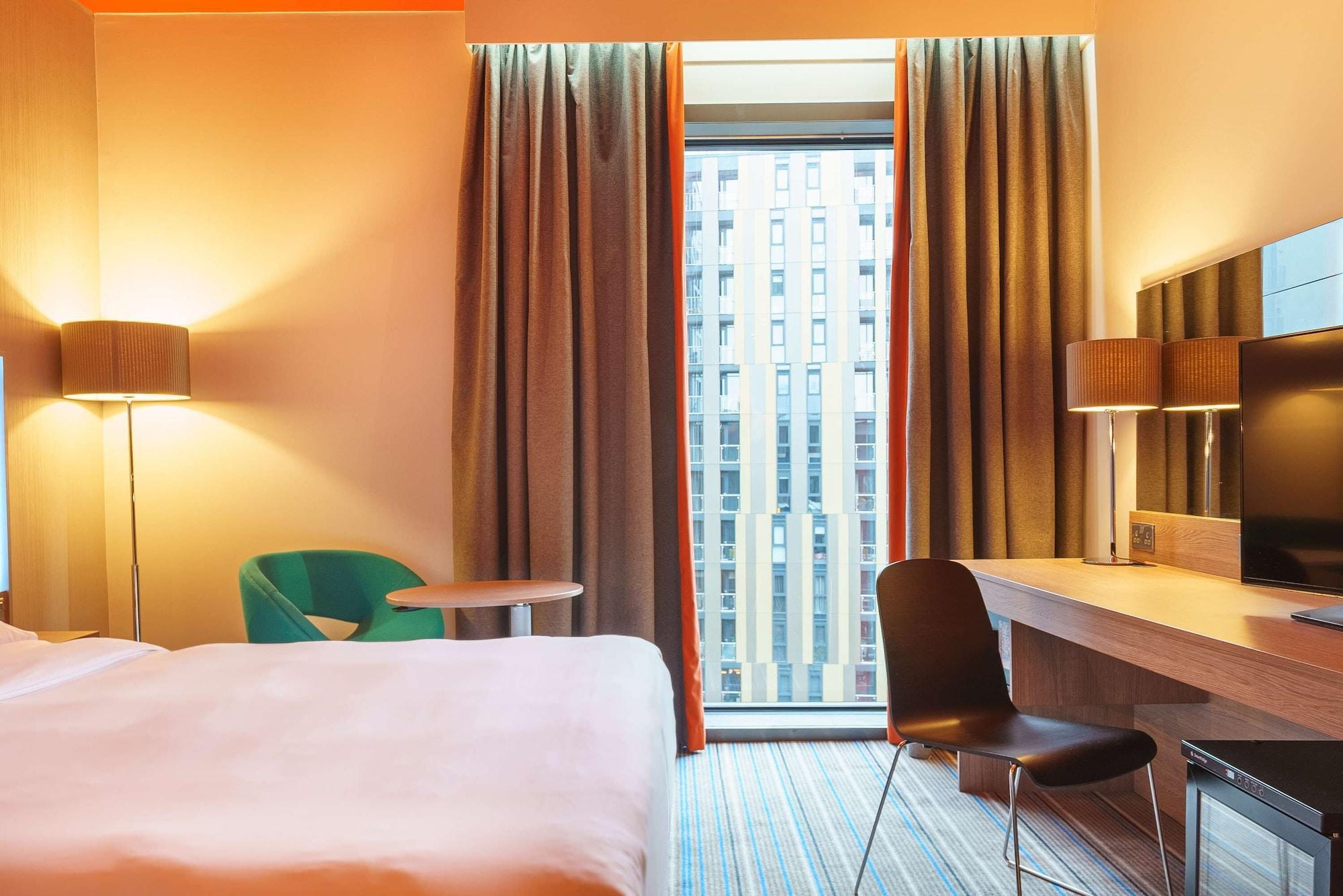 Hotel Radisson Centre, A Verified Net Zero