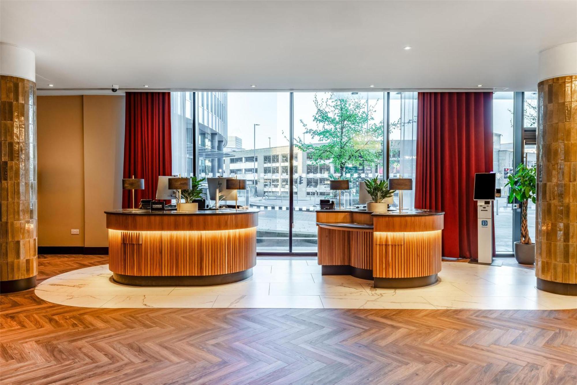 Hotel Radisson Centre, A Verified Net Zero Manchester