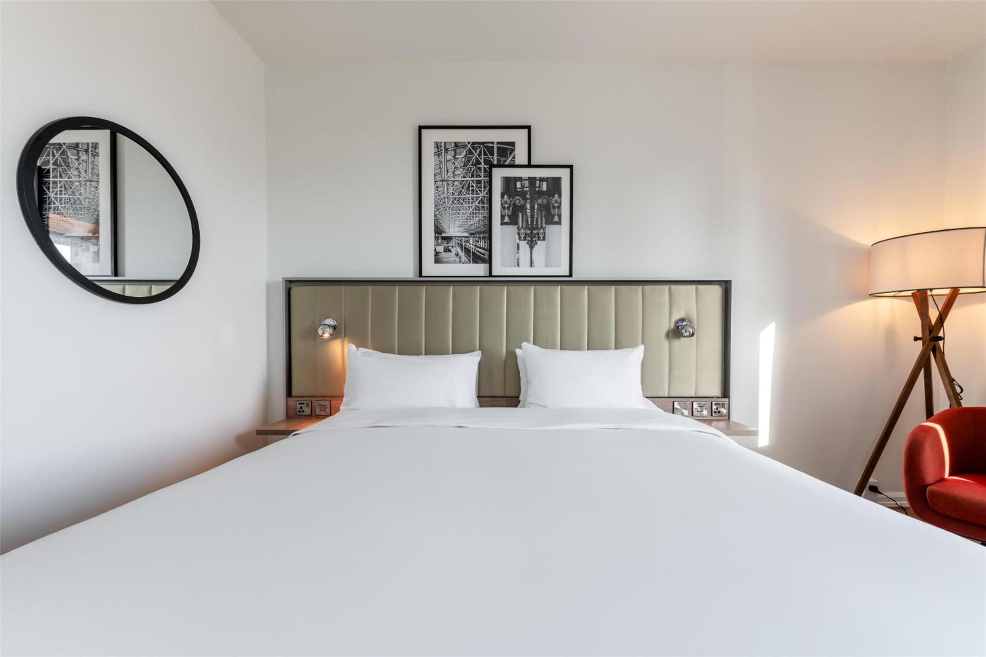 Hotel Radisson Centre, A Verified Net Zero