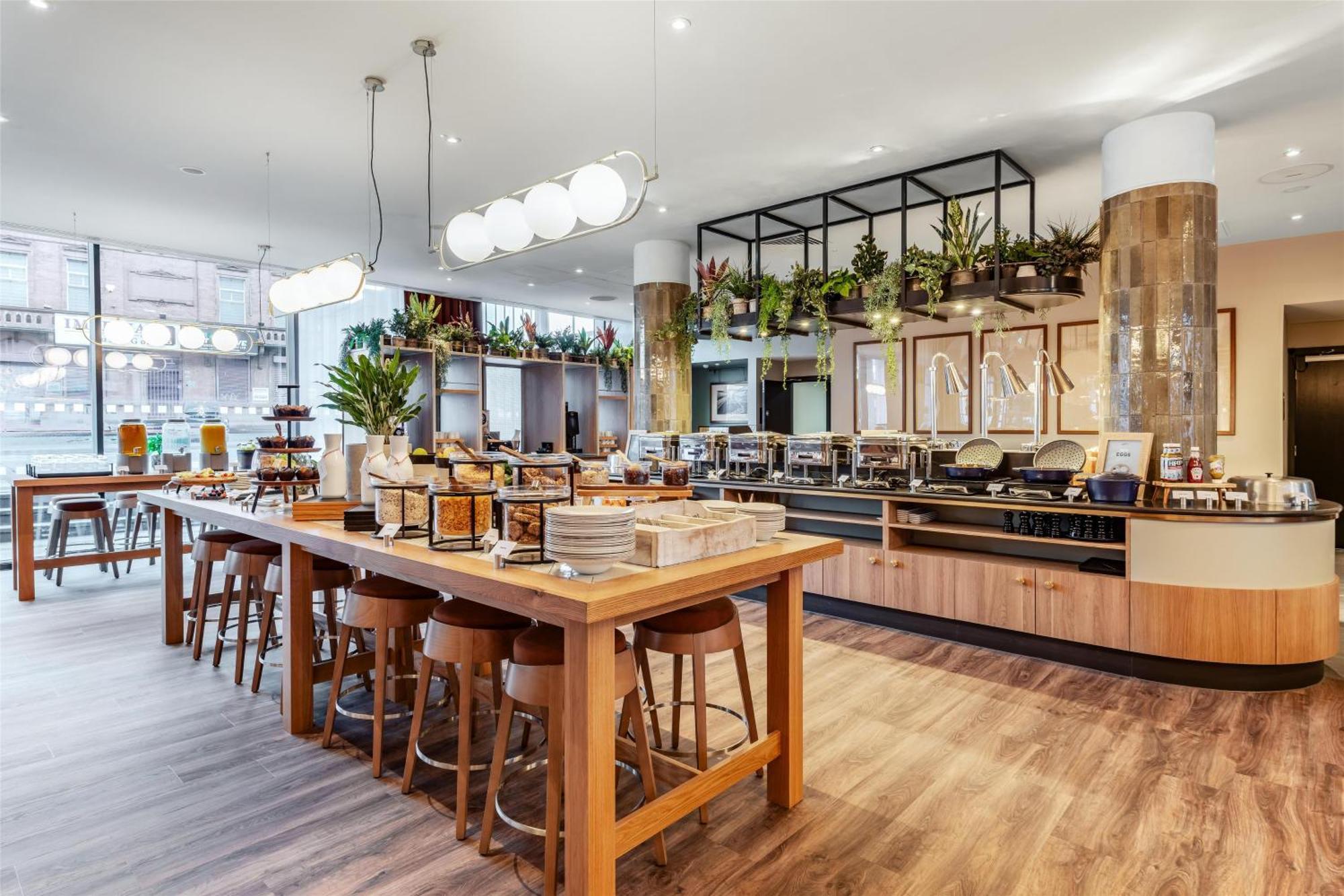 Radisson Centre, A Verified Net Zero 4* Manchester