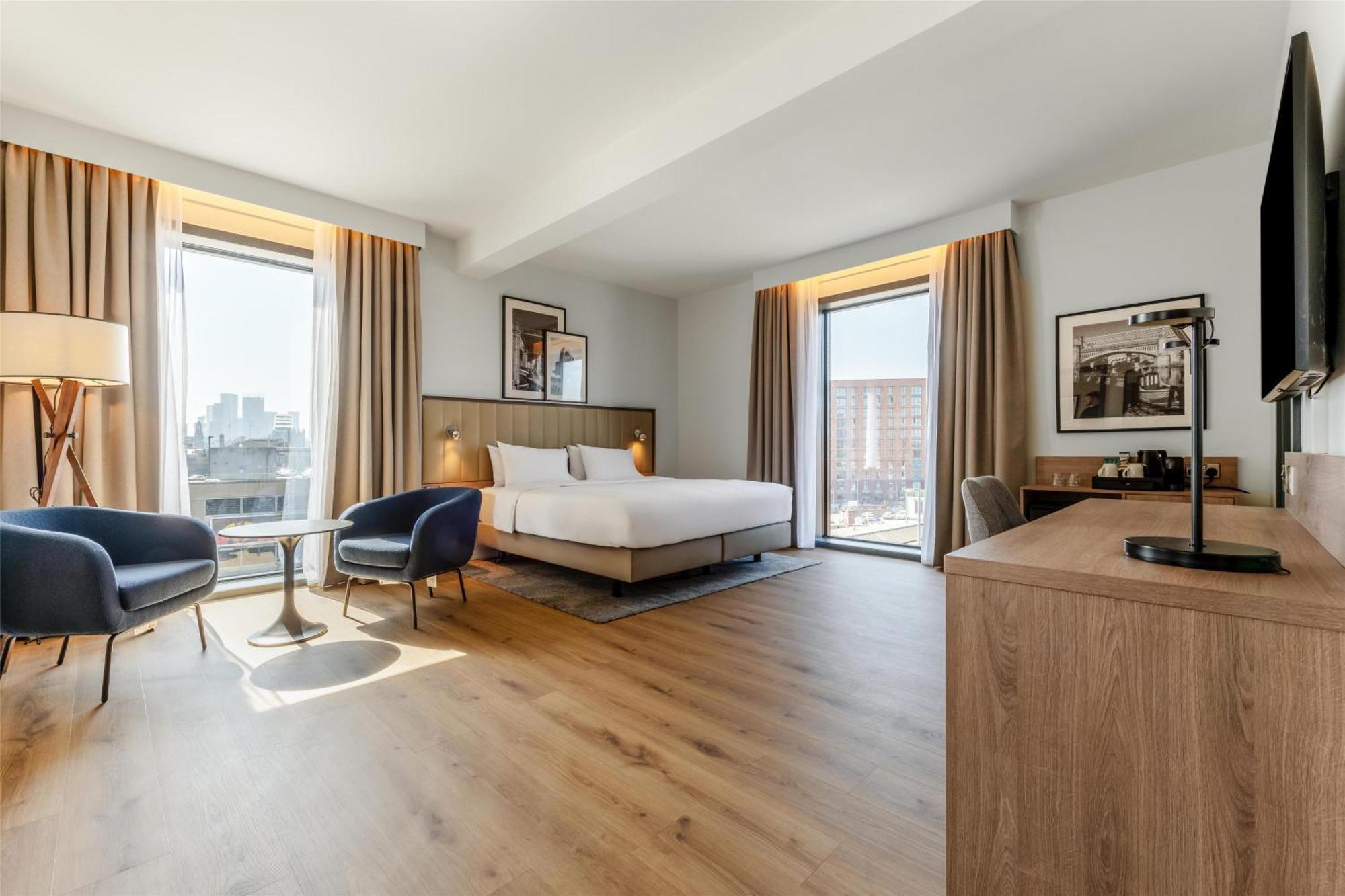 Radisson Centre, A Verified Net Zero 4*